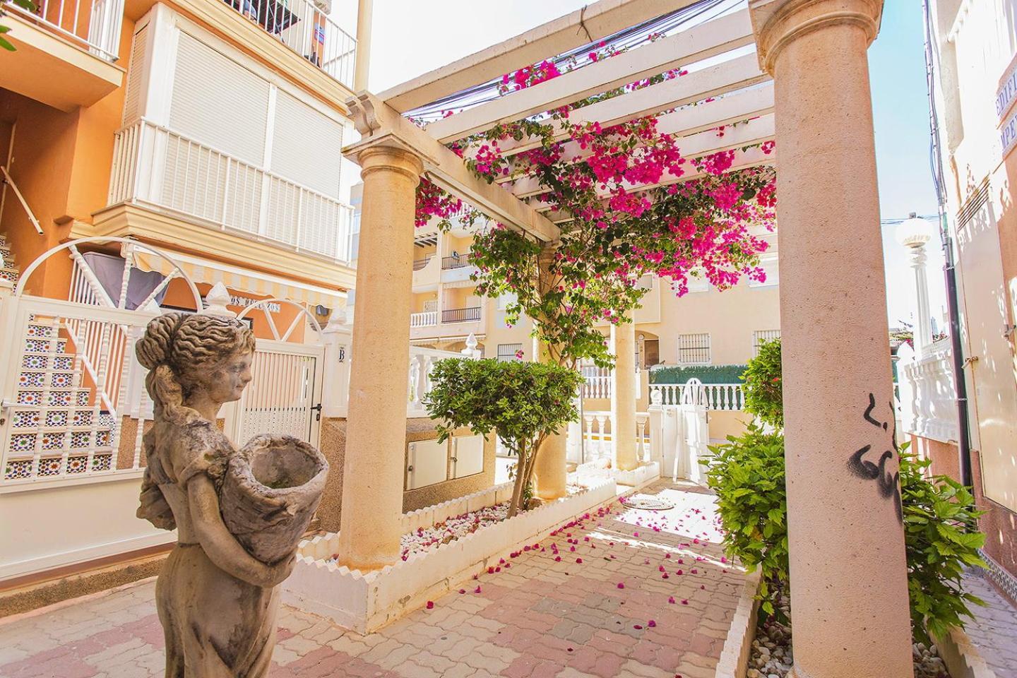 33 Beach Terrace - Alicante Real Estate 라 마타 외부 사진