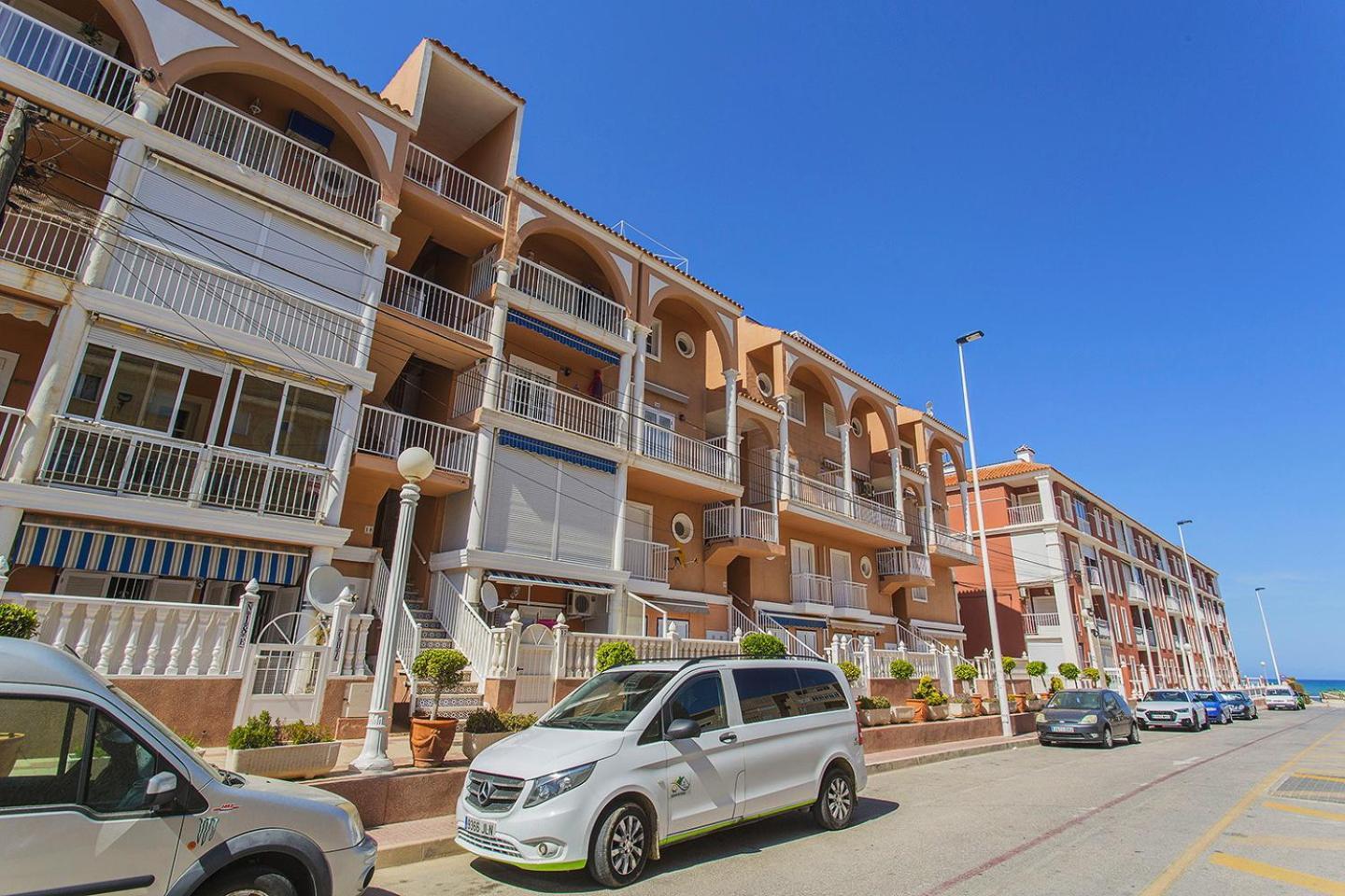 33 Beach Terrace - Alicante Real Estate 라 마타 외부 사진