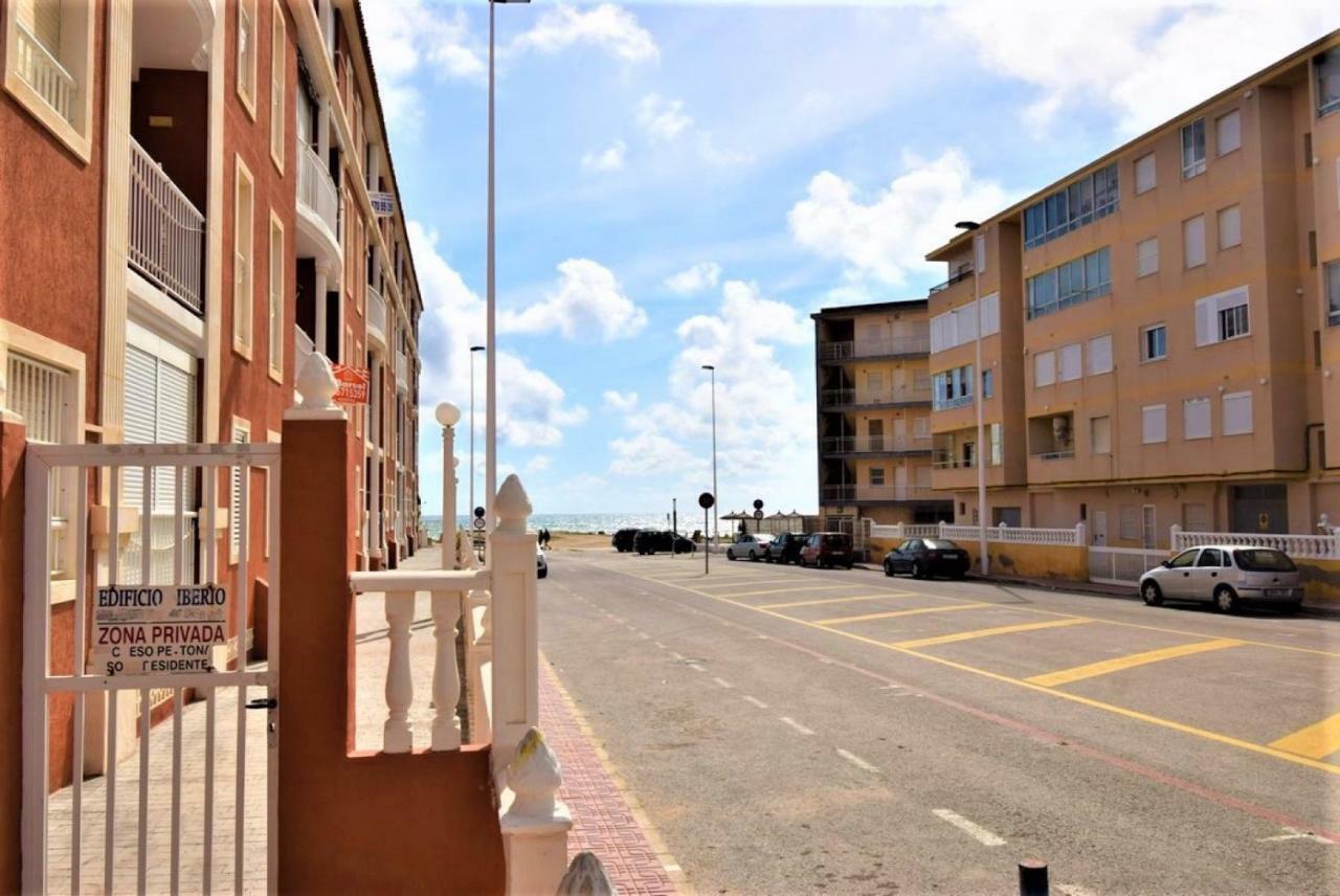 33 Beach Terrace - Alicante Real Estate 라 마타 외부 사진